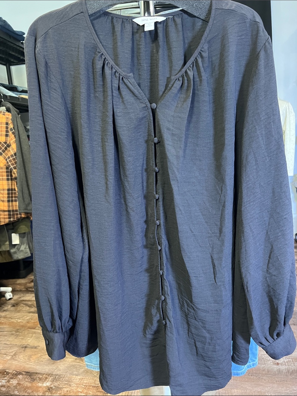 Nine West Black Long-Sleeve Button-Front Blouse